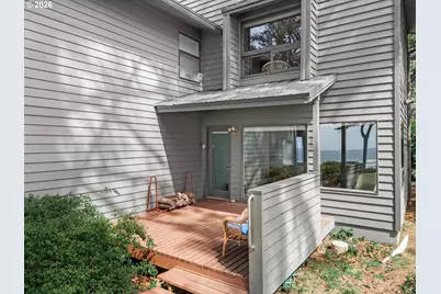 3250 NW Oceanview Dr #7, Newport, OR 97365 - Photo 13