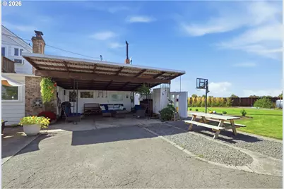 30577 Diamond Hill Dr, Harrisburg, OR 97446 - Photo 37