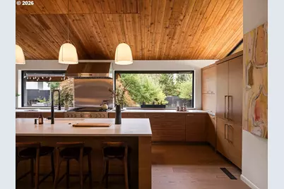 942 S Palatine Hill Rd, Portland, OR 97219 - Photo 15