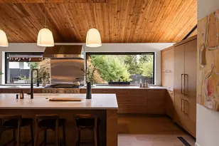 942 S Palatine Hill Rd, Portland, OR 97219 - Photo 15
