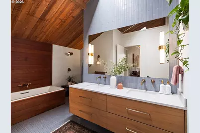 942 S Palatine Hill Rd, Portland, OR 97219 - Photo 23