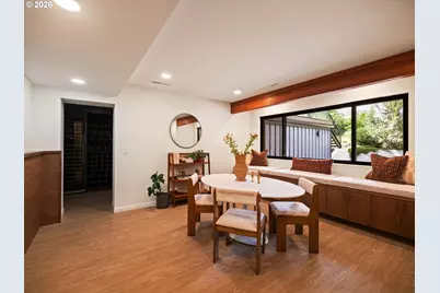 942 S Palatine Hill Rd, Portland, OR 97219 - Photo 35