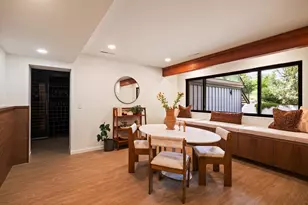 942 S Palatine Hill Rd, Portland, OR 97219 - Photo 35