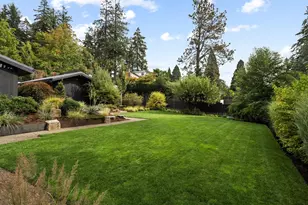 942 S Palatine Hill Rd, Portland, OR 97219 - Photo 47