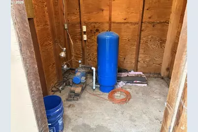 503 Old Pioneer Rd, Sutherlin, OR 97479 - Photo 33