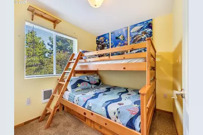 26035 Beach Dr, Rockaway Beach, OR 97136 - Photo 23