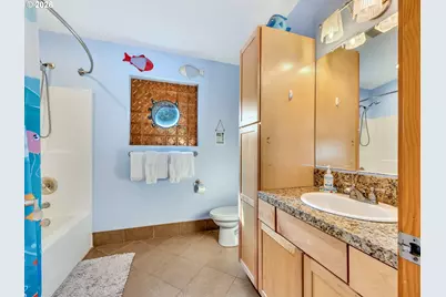 26035 Beach Dr, Rockaway Beach, OR 97136 - Photo 29