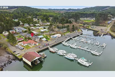 250 SE Coast Guard Dr #2, Depoe Bay, OR 97341 - Photo 3