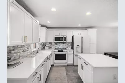 21892 Bramble Way, Fairview, OR 97024 - Photo 11