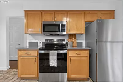 5690 SW 203rd Ave, Beaverton, OR 97078 - Photo 9