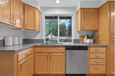 5690 SW 203rd Ave, Beaverton, OR 97078 - Photo 7