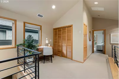 2419 NW Thurman St, Portland, OR 97210 - Photo 33