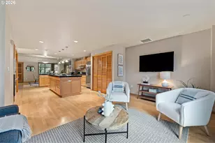 2419 NW Thurman St, Portland, OR 97210 - Photo 19