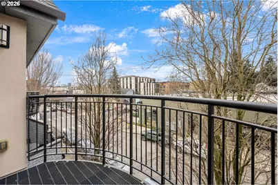 2419 NW Thurman St, Portland, OR 97210 - Photo 25