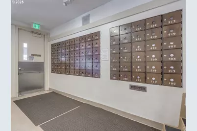 45 Eagle Crest Dr #206, Lake Oswego, OR 97035 - Photo 25