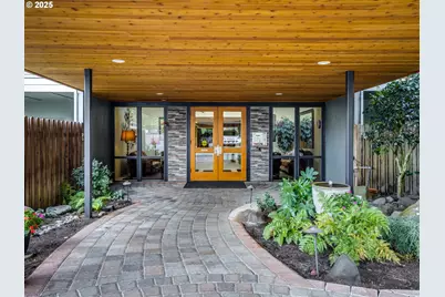 45 Eagle Crest Dr #206, Lake Oswego, OR 97035 - Photo 5