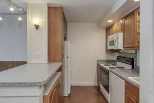 45 Eagle Crest Dr, Lake Oswego, OR 97035 - Photo 15