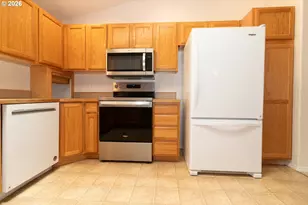 49 Park Village Dr, Florence, OR 97439 - Photo 15