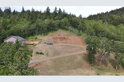 270 Off Rd, White Salmon, WA 98672 - Photo 3