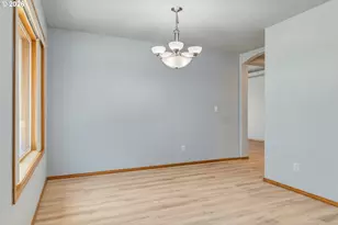 3330 NE 164th Loop, Portland, OR 97230 - Photo 11