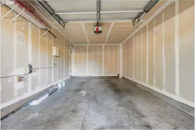 20534 NW Sedona Ln, Beaverton, OR 97006 - Photo 31