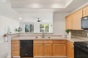 20534 NW Sedona Ln, Beaverton, OR 97006 - Photo 13