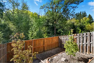 20534 NW Sedona Ln, Beaverton, OR 97006 - Photo 33