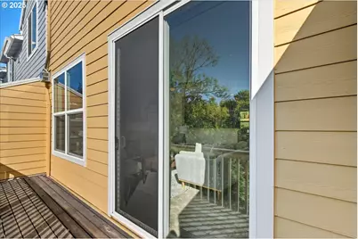 20534 NW Sedona Ln, Beaverton, OR 97006 - Photo 9