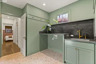 1442 SW Vista Ave, Portland, OR 97201 - Photo 39