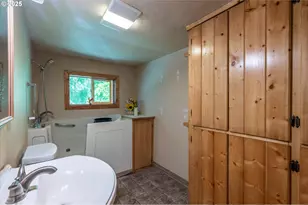 87720 Two Mile Ln, Bandon, OR 97411 - Photo 13