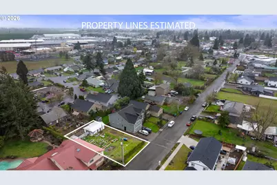 1702 NE Laurel Ave, Woodburn, OR 97071 - Photo 7