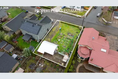 1702 NE Laurel Ave, Woodburn, OR 97071 - Photo 3