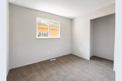 2145 SE 141st Ave, Portland, OR 97233 - Photo 13