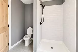 2145 SE 141st Ave, Portland, OR 97233 - Photo 27