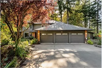 703 W Jewett Blvd, White Salmon, WA 98672 - Photo 1