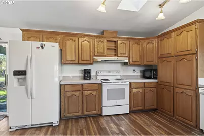 1316 Sunny Ct, Sutherlin, OR 97479 - Photo 23