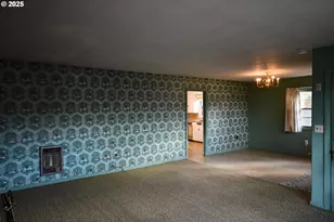 1300 View Ct, The Dalles, OR 97058 - Photo 13