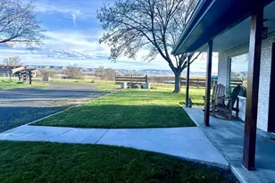 71176 Tutuilla Creek Rd, Pendleton, OR 97801 - Photo 9