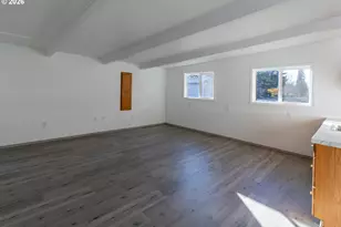 255 Shady Dr, Roseburg, OR 97471 - Photo 9