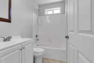 9257 SE Clinton St, Portland, OR 97266 - Photo 17