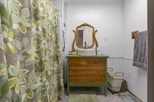 10786 Hwy 126, Mapleton, OR 97453 - Photo 41