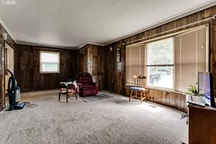 340 W M St, Springfield, OR 97477 - Photo 9