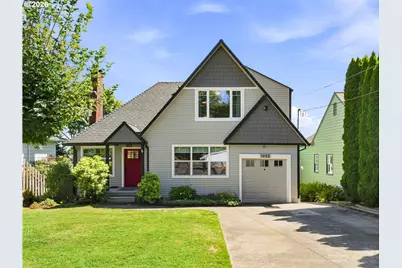 1022 SE 71st Ave, Portland, OR 97215 - Photo 1
