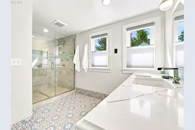 1022 SE 71st Ave, Portland, OR 97215 - Photo 15