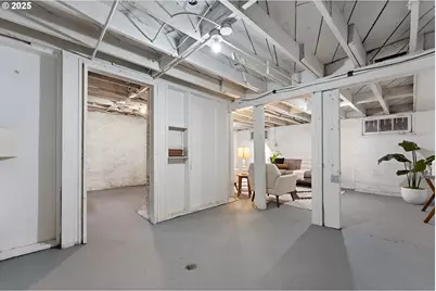 6861 N Sky St, Portland, OR 97203 - Photo 33