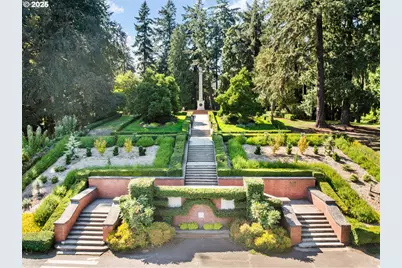 839 SW Green Ave, Portland, OR 97205 - Photo 27