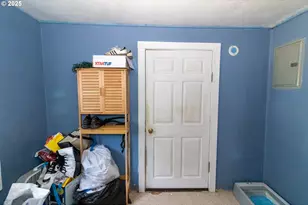 1667 30th St, Florence, OR 97439 - Photo 13