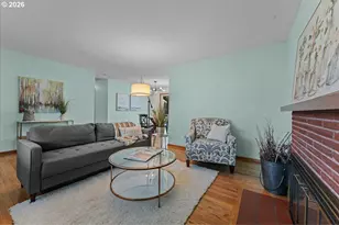 721 SE 135th Ave, Portland, OR 97233 - Photo 7