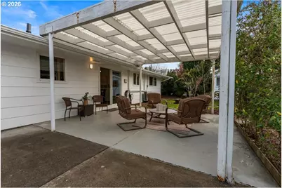 721 SE 135th Ave, Portland, OR 97233 - Photo 33