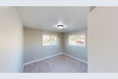 425 Memory Ln, Brookings, OR 97415 - Photo 19